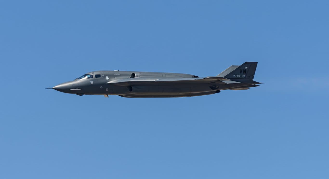 Northrop Grumman B-21 Raider in flight.