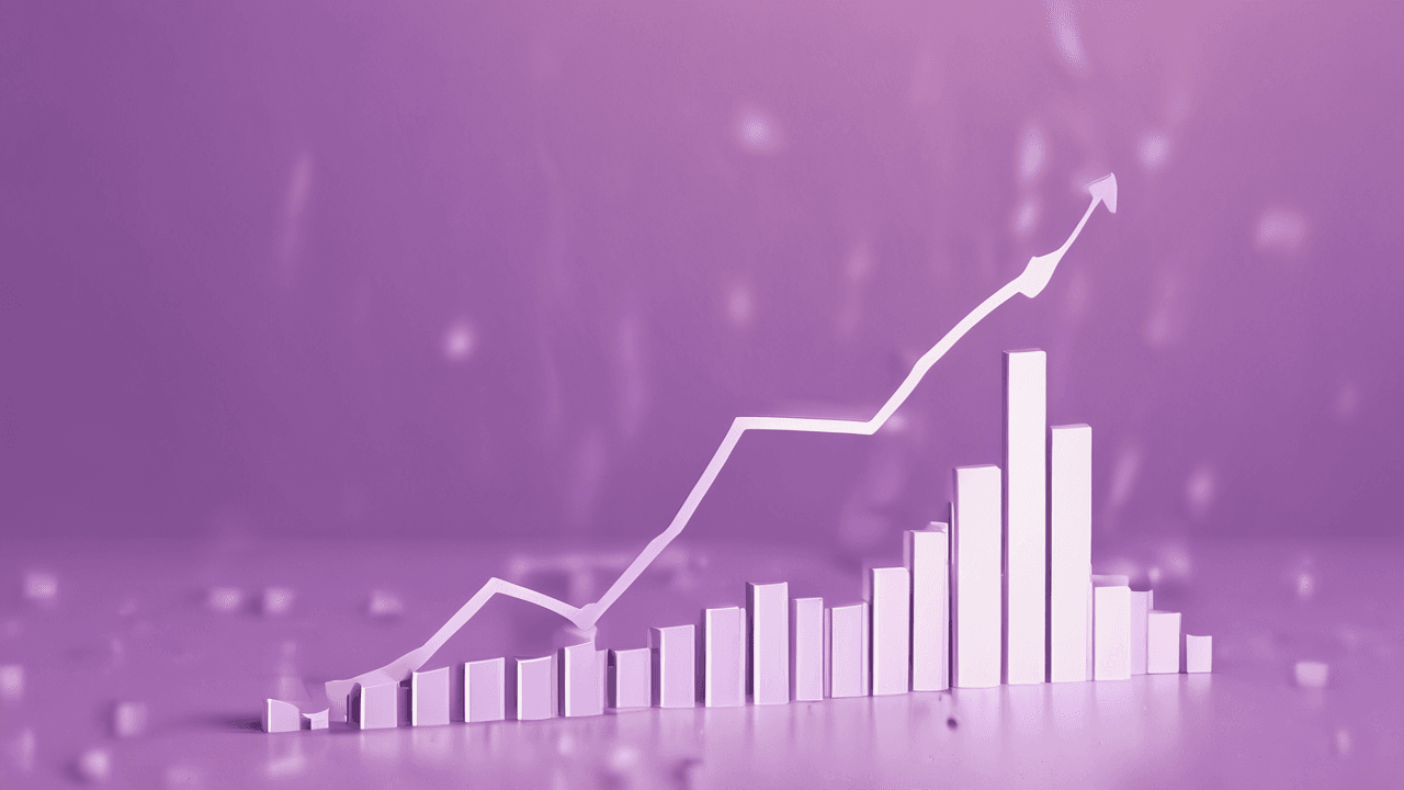 CNA Financial Q4 2024 Earnings: In-depth analysis of performance, strategy, dividend announcement, and future outlook, including key financial highlights and market positioning.