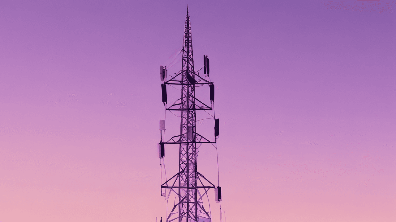 American Tower Corporation: Navigating Communications Infrastructure Growth, 5G, and Market Trends. Investment Analysis.